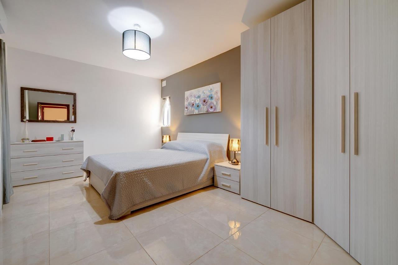 Stylish Bright And Airy Apart In Central Bugibba 圣保罗湾城 外观 照片